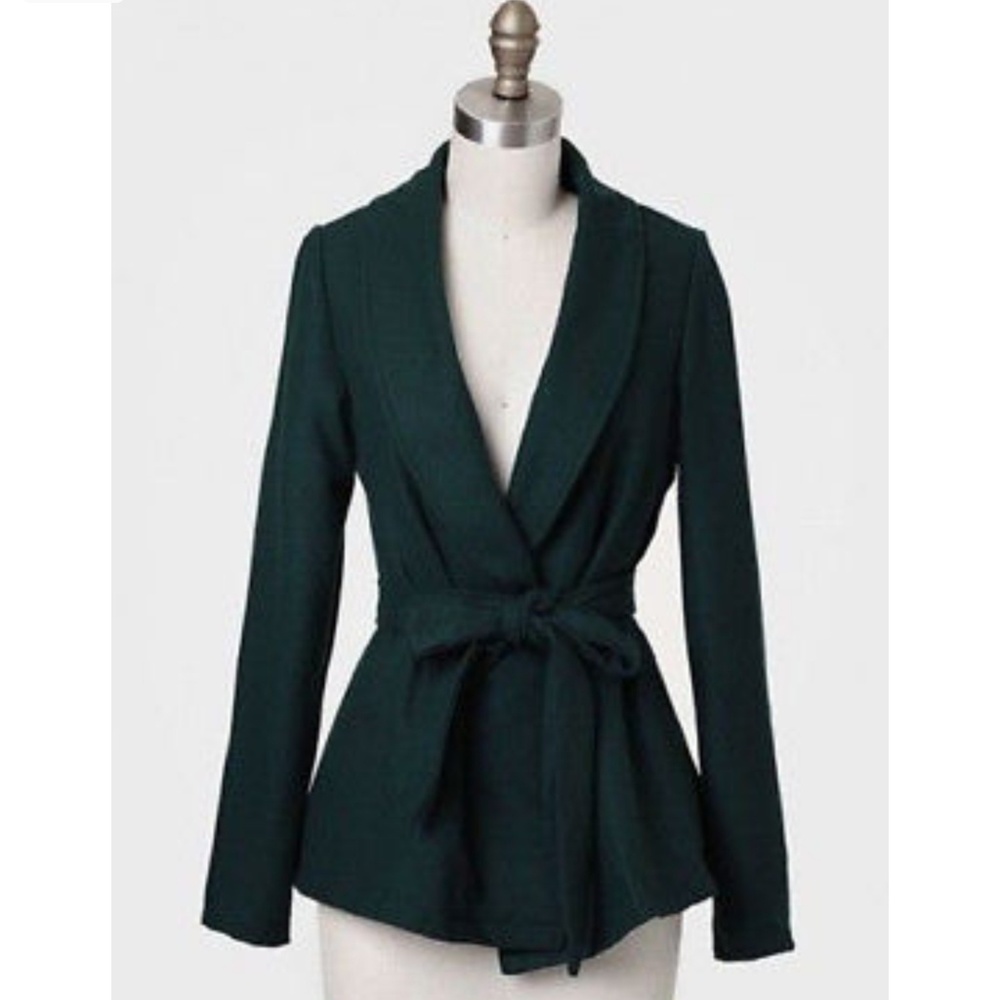 Moon Collection Green Sash Belt Coat size Medium